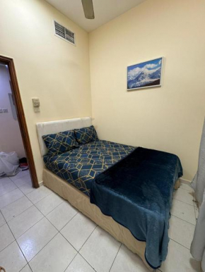 Shared Double room near Burjuman Metro Exit-4